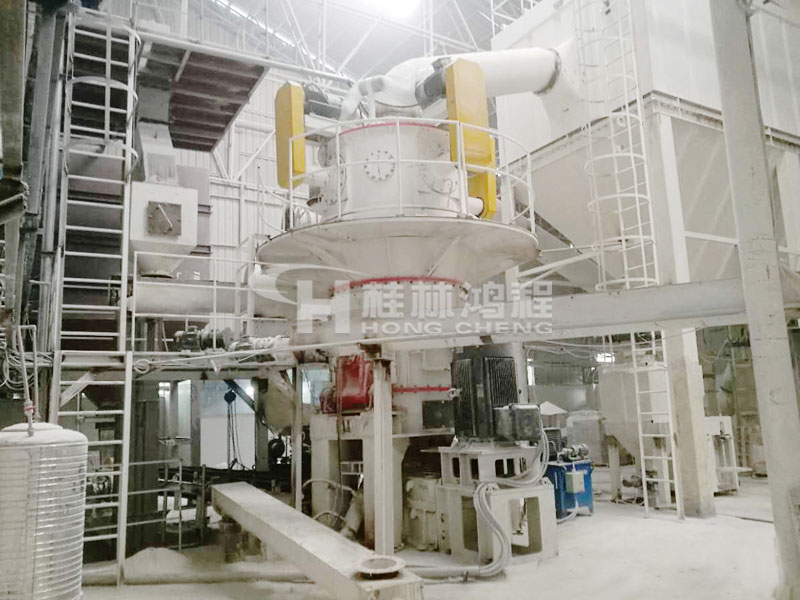 石灰石粉，超細磨粉機，石灰石磨粉機，超細立磨，超細立式磨粉機，磨粉機價格，磨粉機械，磨粉設(shè)備，桂林鴻程