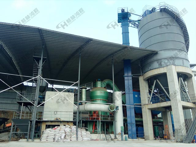 水泥生頁巖，水泥生頁巖磨粉機，立式磨粉機，立磨，磨粉機價格，磨粉機廠家，客戶現場