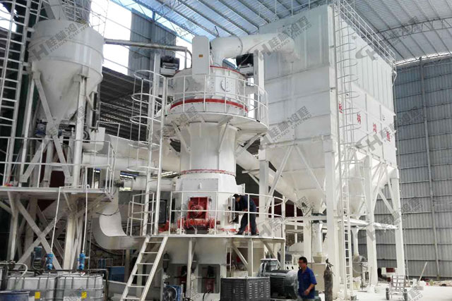 新疆石墨礦，超細磨粉機，石墨磨粉機，石墨超細磨，超細立磨，超細立式磨粉機，磨粉機價格，磨粉機廠家