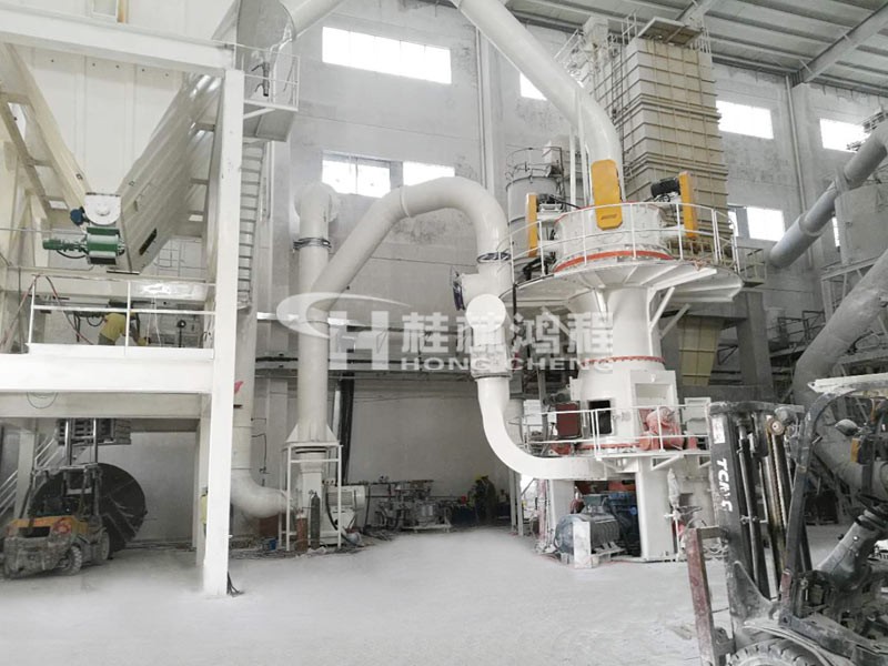 鈉長石磨粉機 鈉長石磨粉機,磨粉機廠家,磨粉機價格,立式磨粉機,長石磨粉機