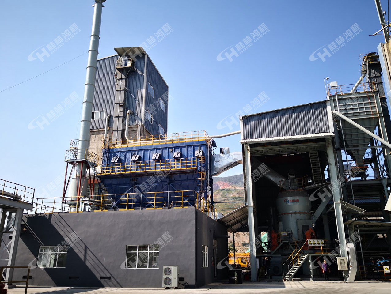 膩?zhàn)臃哿⑹侥シ蹤C(jī) 膩?zhàn)臃哿⑹侥シ蹤C(jī),膩?zhàn)臃勰シ蹤C(jī),膩?zhàn)臃凵a(chǎn)線,磨粉機(jī)廠家,立式磨粉機(jī),磨粉機(jī)價(jià)格