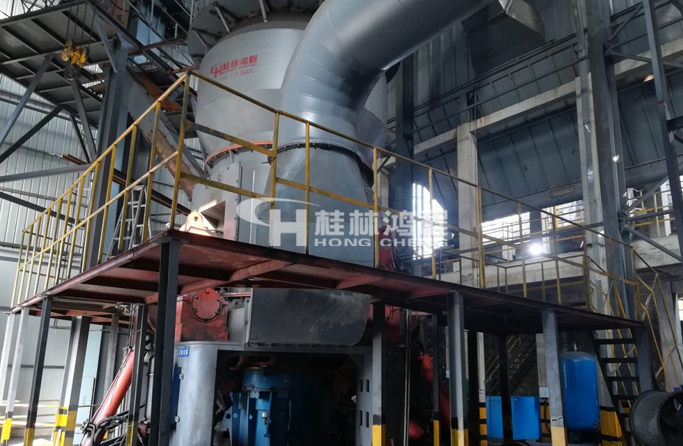 硅藻土磨粉機 硅藻土磨粉機,硅藻土生產線,硅藻土生產廠家,立式磨粉機,超細磨粉機,磨粉機廠家