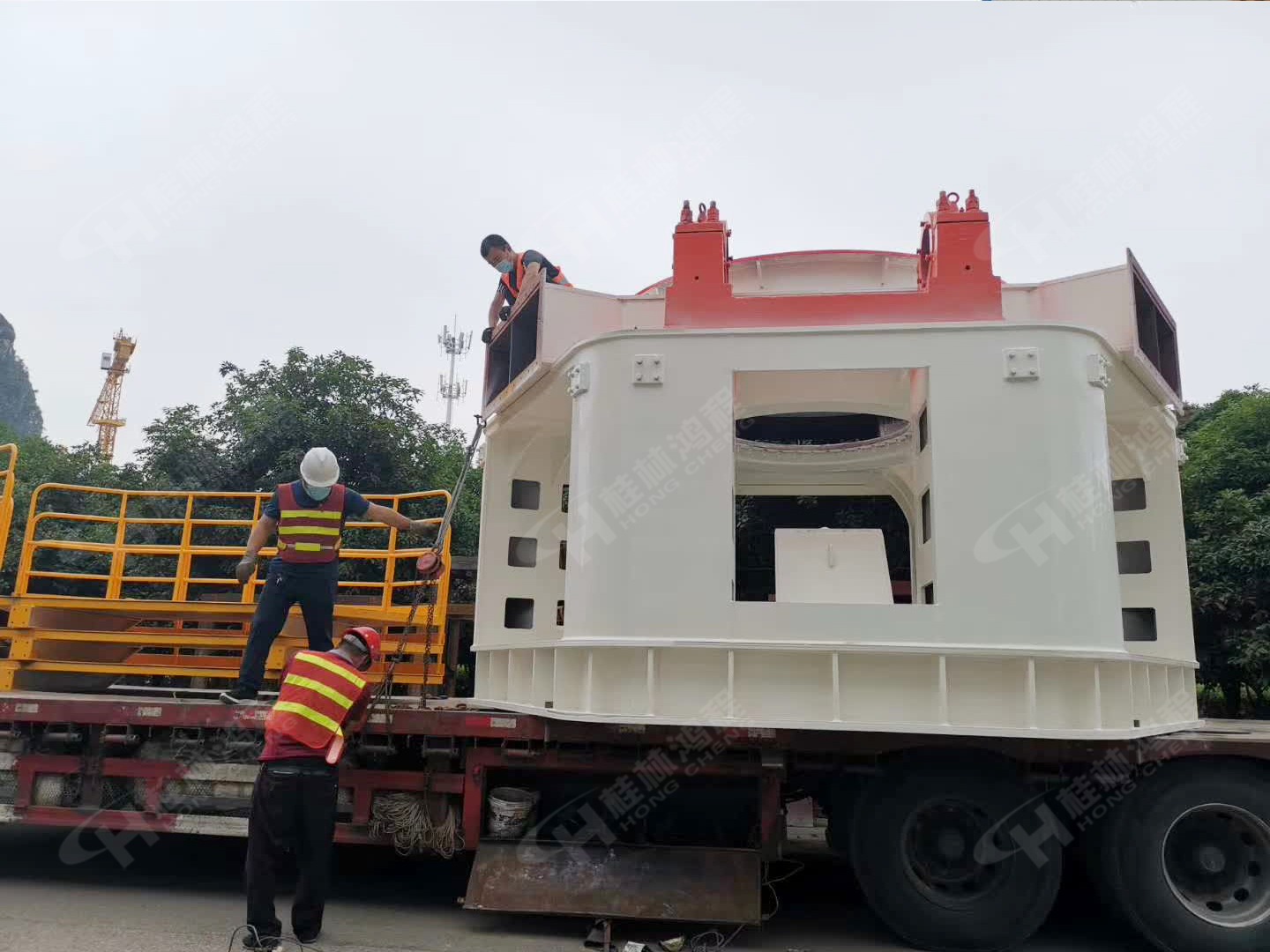 51期間磨粉機(jī)廠家桂林鴻程超細(xì)立磨生產(chǎn)線順利發(fā)貨 51期間磨粉機(jī)廠家桂林鴻程超細(xì)立磨生產(chǎn)線順利發(fā)貨