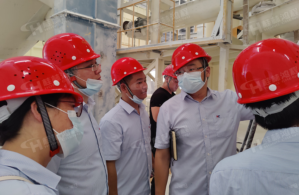 價值服務(wù)，始終如一！桂林鴻程“客戶零距離 共創(chuàng)新未來”服務(wù)活動正式出征