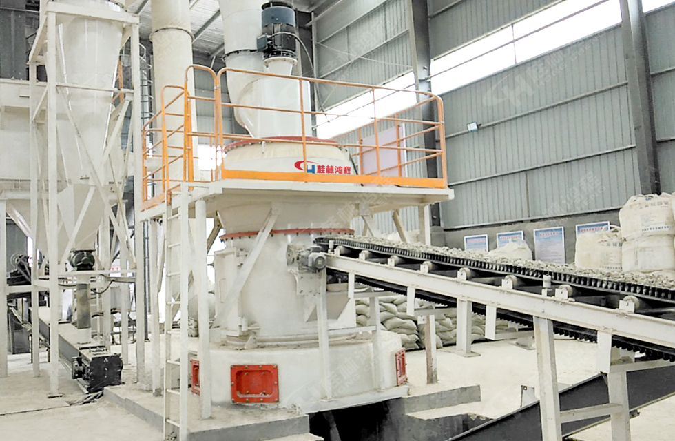 【案例】膨潤土磨粉機拳頭生產(chǎn)線重磅登場,卓越品質(zhì),實力呈現(xiàn)!