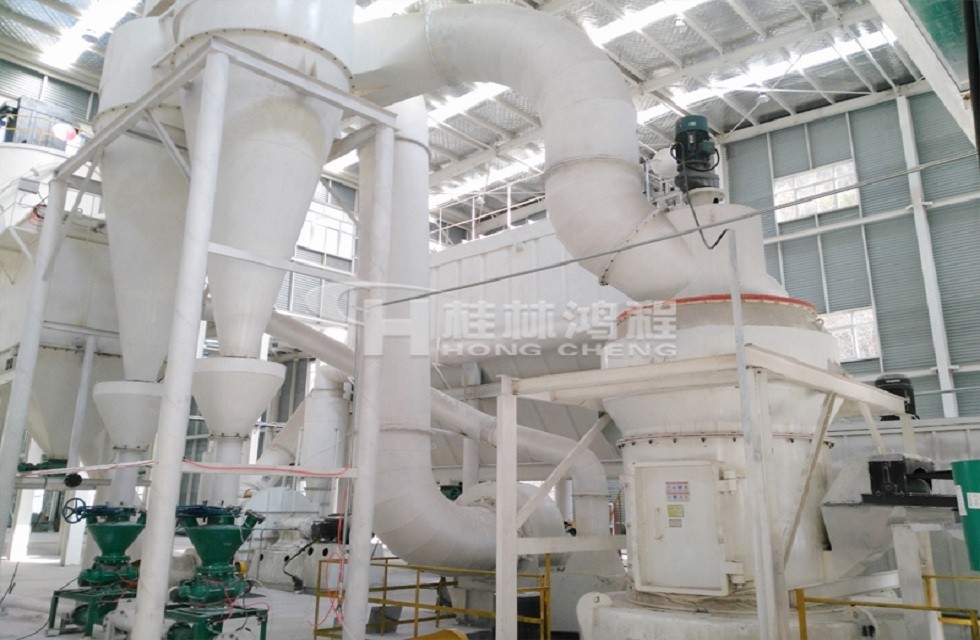 桂林鴻程HCH系列超細(xì)磨粉機(jī)在碳酸鈣行業(yè)的明顯優(yōu)勢(shì)